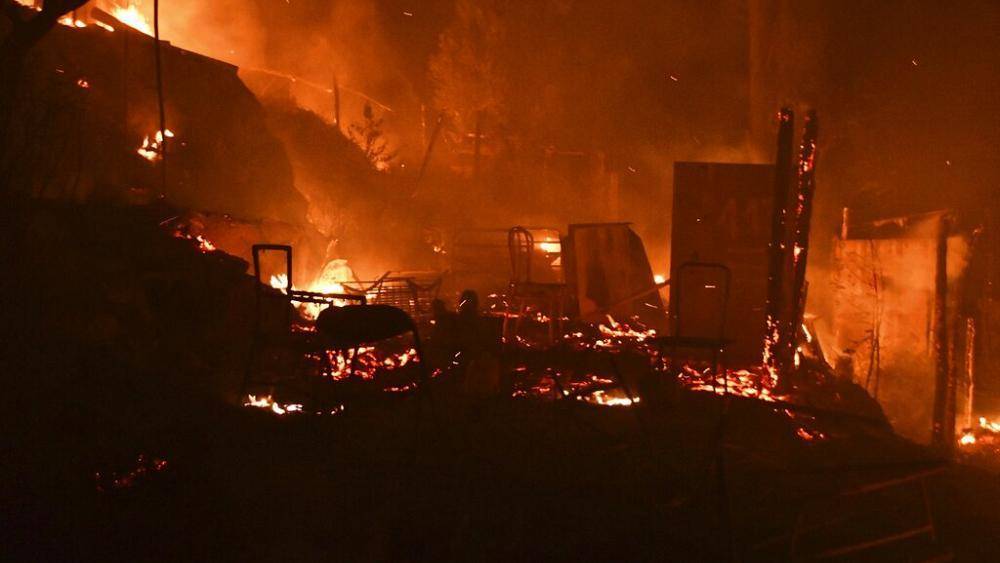 Греция: пожар в лагере для мигрантов