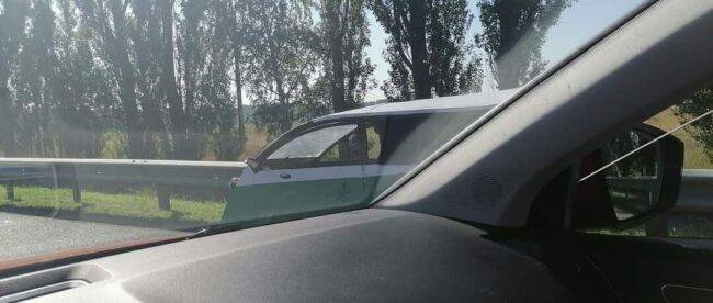 В Украине заметили неопознанный ездящий объект: фото
