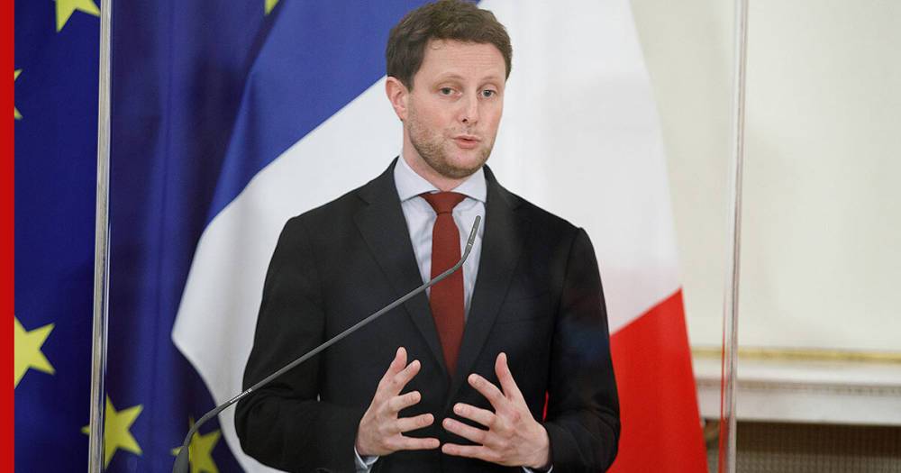 Франция заявила о подрыве доверия к Австралии у всей Европы
