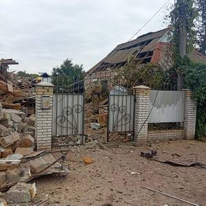 В Запорожской области взорвался частный жилой дом: из-под завалов удалось вытащить хозяина. Фото