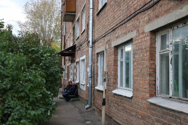 Проблемы жильцов общежития в Смоленске будут решать