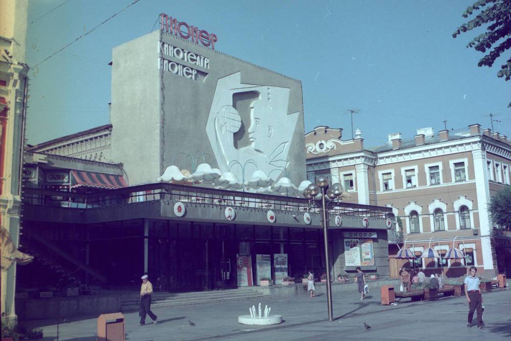 Председатель Саратовского Градозащитного совета хочет вернуть кинотеатру Пионер исторический облик