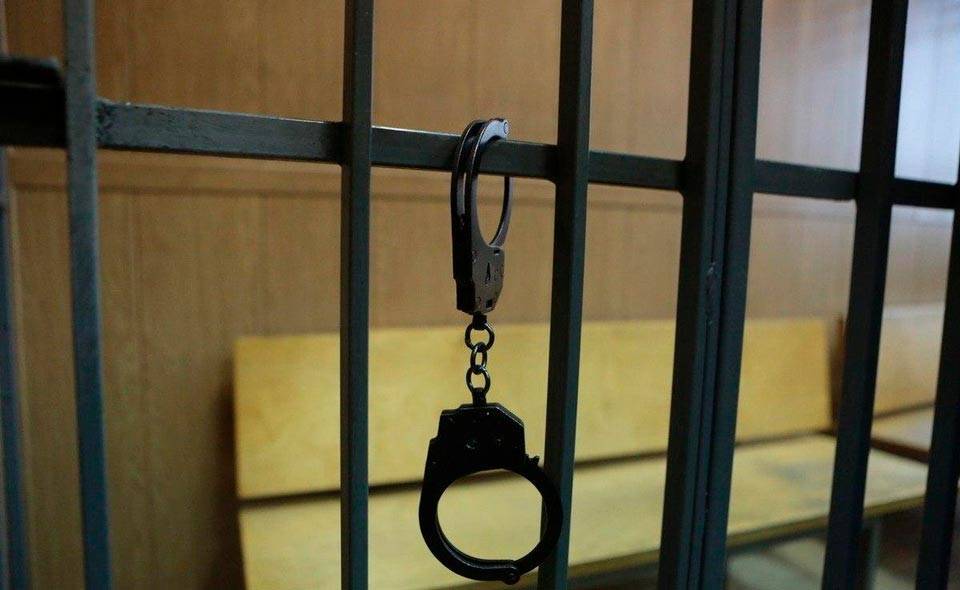 Оперативники СГБ задержали двух сотрудников прокуратуры, замешанных в коррупции
