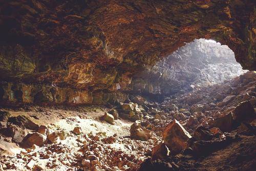 Ученые нашли в пещере Марокко древнейшую «мастерскую» одежды
