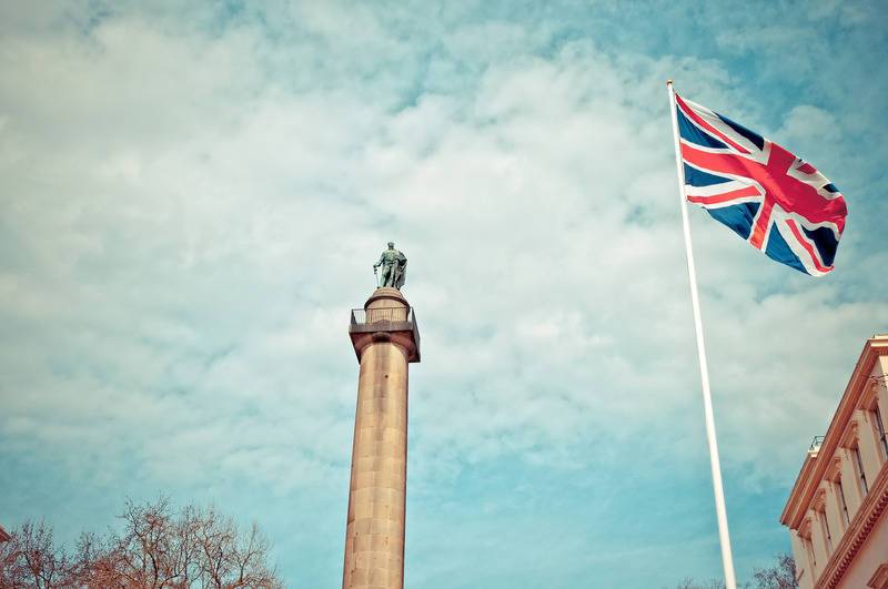 В Великобритании заявили о третьем фигуранте дела об отравлении Скрипалей и мира