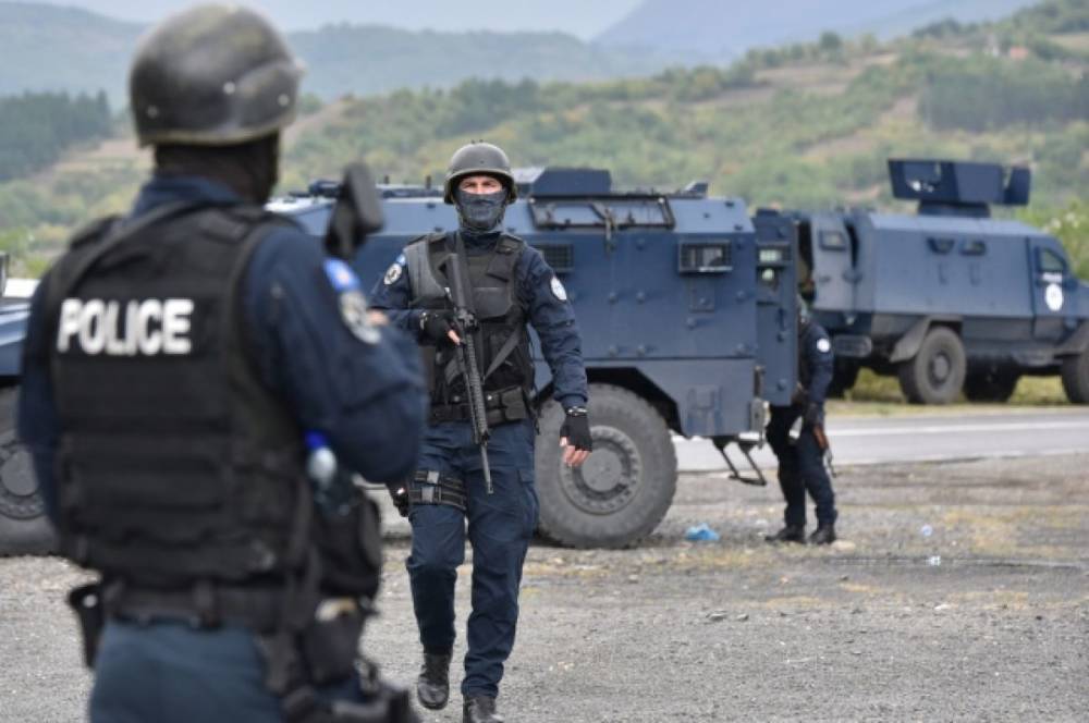 Сербия потребовала отвести отряды косовской полиции с севера Косова