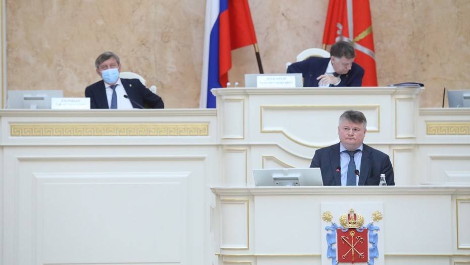 Бюджетный оптимизм: "Газпром" поведёт Петербург к заветному триллиону
