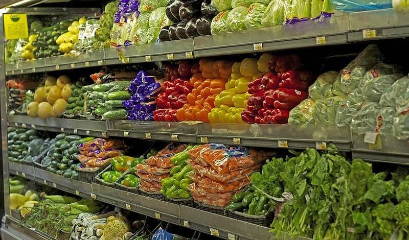 Ученые из РФ создадут прибор, позволяющий находить химикаты в овощах и фруктах