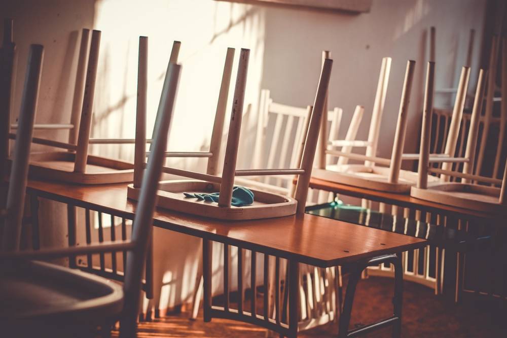 Почти 2% классов в школах Свердловской области закрыли на карантин из-за коронавируса и ОРВИ – Учительская газета