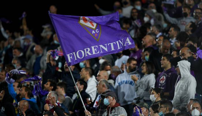 Фанаты Фиорентины и Интера устроили драку после матча (видео)