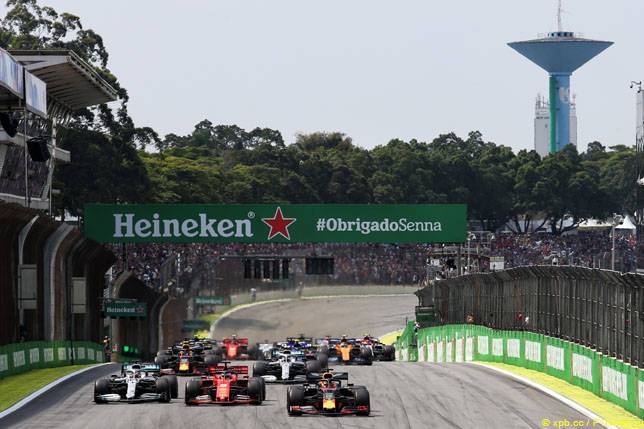 В Формуле 1 подтвердили расписание уик-энда в Бразилии