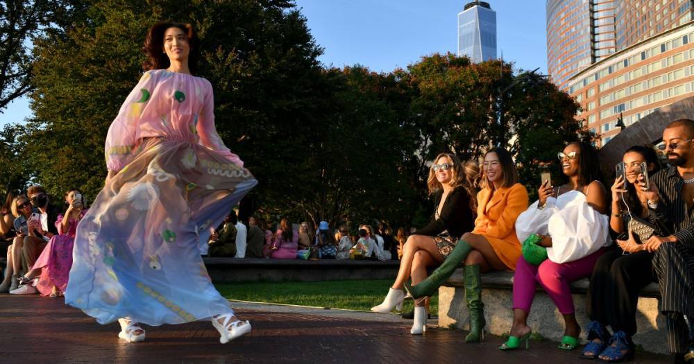 Модные тенденции 2021-22. Топ-5 актуальных идей с Недели моды в Нью-Йорке
