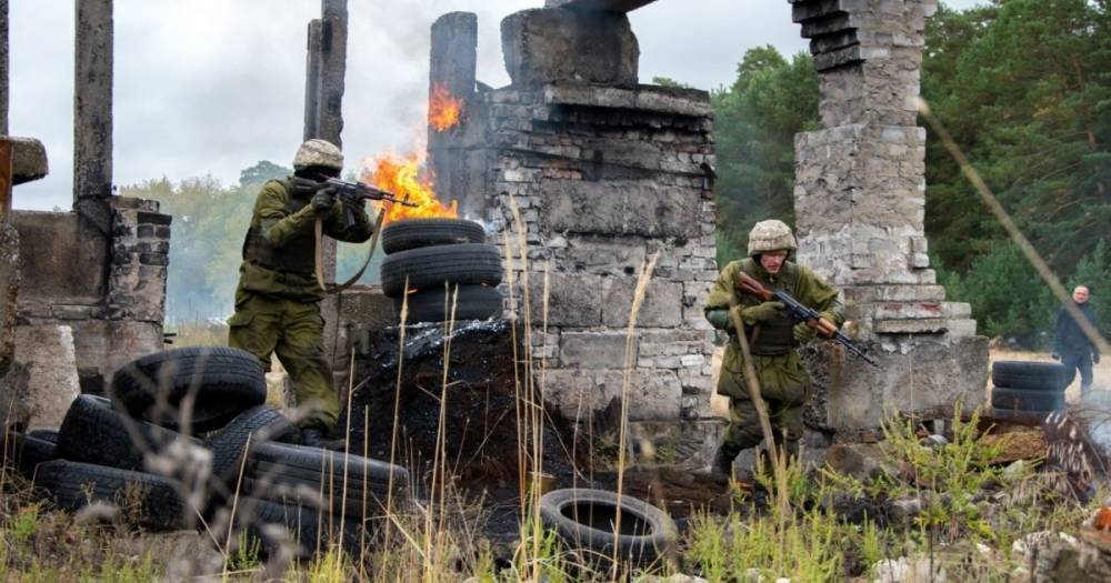 Сотрудники аппарата СНБО прошли огневую подготовку на полигоне под Черниговом (фото)