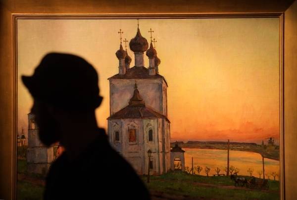 В России впервые проведут выставку-продажу Sotheby's