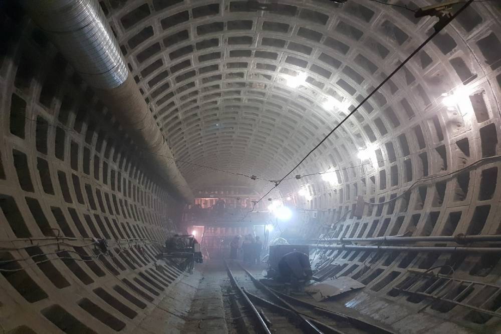 Смольный планирует увеличить расходы на строительство метро