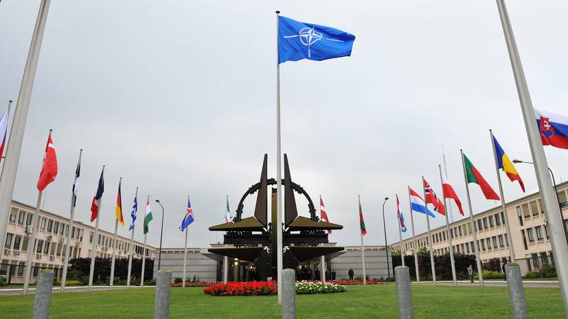 «Отсутствует политический диалог»: глава Минобороны Франции заявила о намерении пересмотреть стратегию НАТО