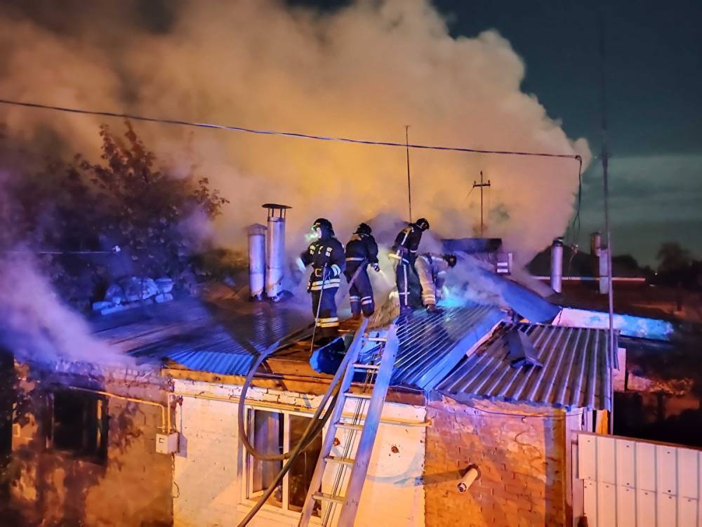 В Челябинске при пожаре в частном доме погиб мужчина