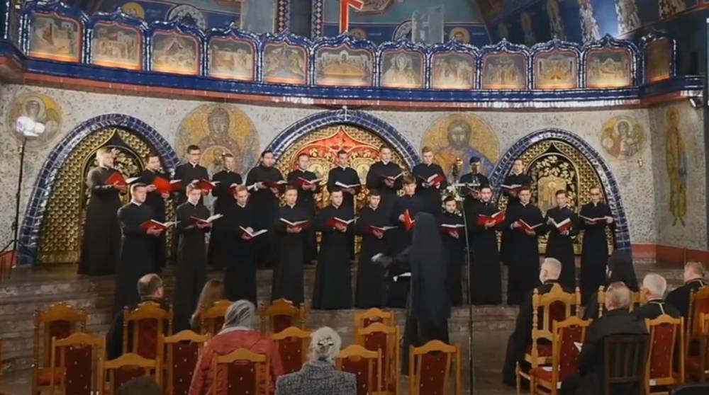 Хор Киевских духовных школ УПЦ победил на международном музыкальном фестивале: было более 400 участников