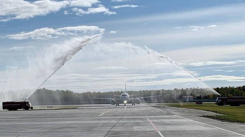 Аэропорт в Тобольске принял первый рейс из Москвы