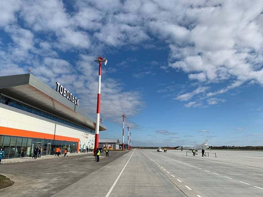 Тобольский аэропорт Ремезов официально принял первый пассажирский авиарейс