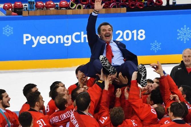 Страну ждут новые победы: Олег Знарок стал новым главным тренером сборной России по хоккею