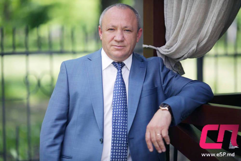 Скандал в молдавском парламенте: депутат от партии Санду выругался...