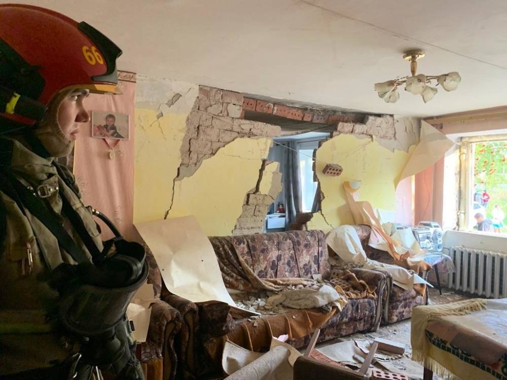 Один человек пострадал при взрыве газа в жилом доме в Свердловской области