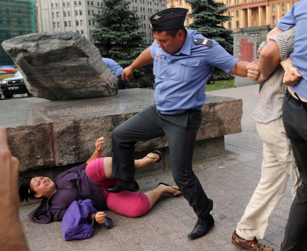 Полиция предупредила об ответственности за участие в митингах в Москве