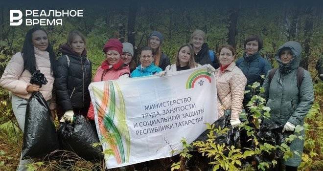 Минсоцзащиты РТ поучаствовало в акции «Чистые леса Татарстана»