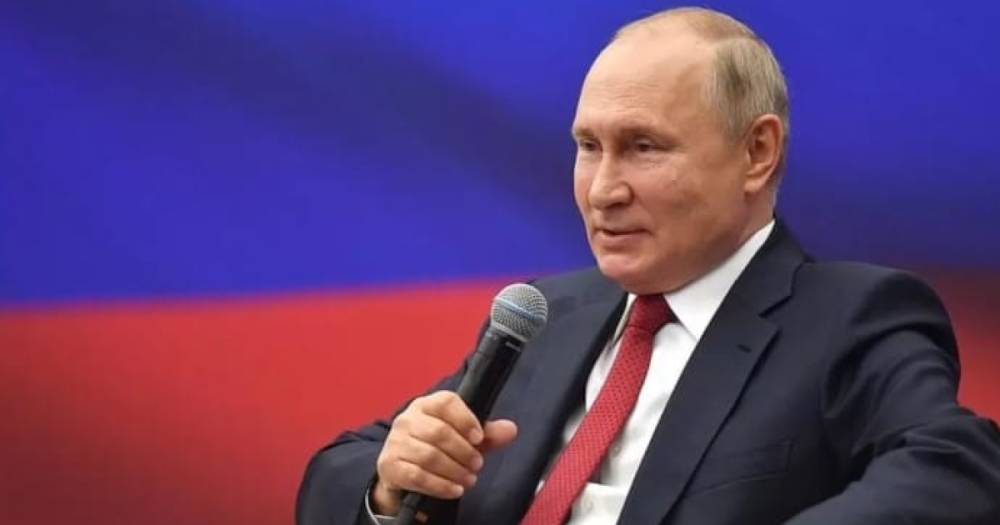 Путин хочет, чтобы СМИ писали на госзаказ, а не "копались в грязном белье элит"