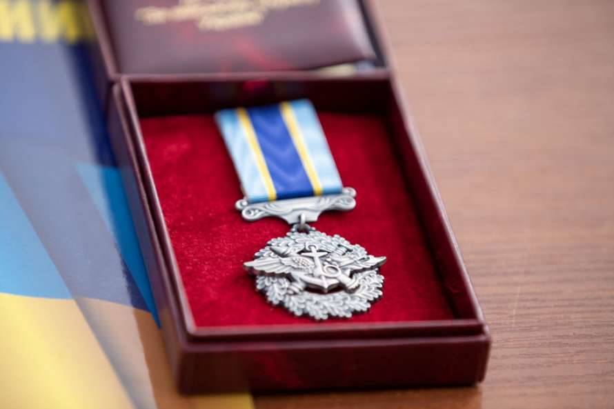 Командующий НГУ вручил награды военным Хмельницкой области