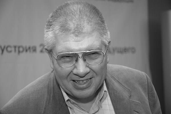 Министр культуры выразила соболезнования в связи со смертью Кирилла Разлогова