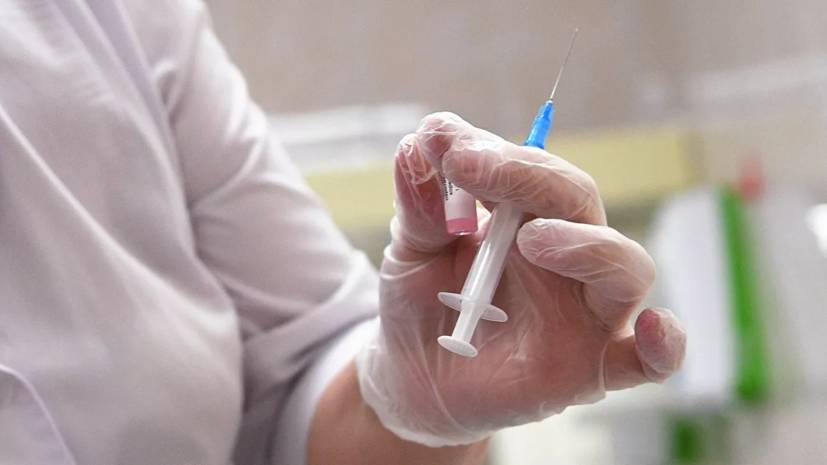 В Подмосковье развернули 25 мобильных пунктов вакцинации от гриппа