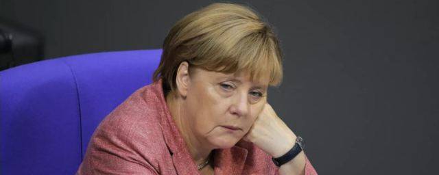 В ЦИК Германии подтвердили поражение блока Ангелы Меркель на выборах
