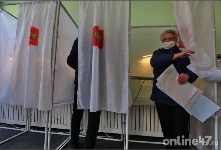 Политолог Орлов предложил сделать нерабочими дни голосования в РФ