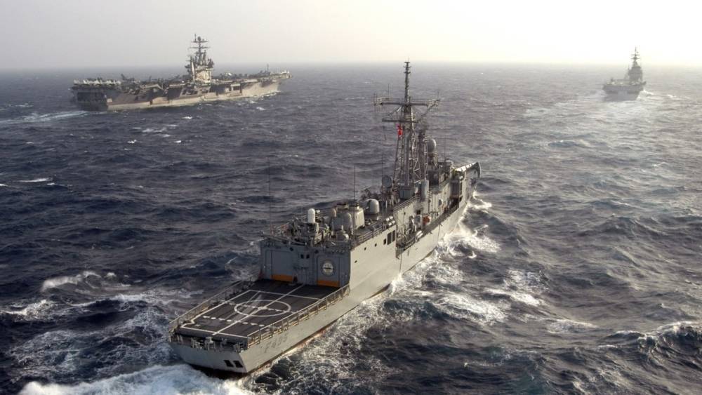 Отряд кораблей НАТО прибыл в Грузию для участия в военных маневрах