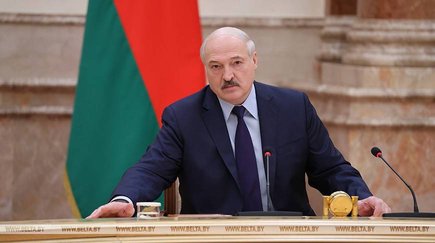 Лукашенко о полномочиях ВНС: двоевластия в стране быть не должно