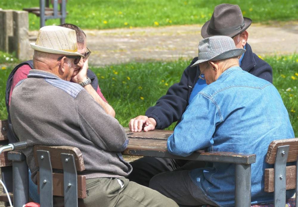 Эксперт Ордов заявил, что граждане должны приготовиться к повышению пенсионного возраста