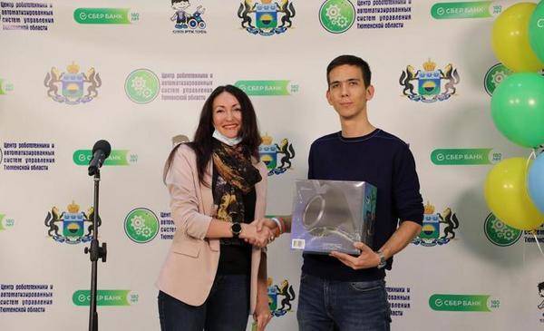 Юные тюменские инженеры поедут на всероссийский финал соревнований по экстремальной робототехнике