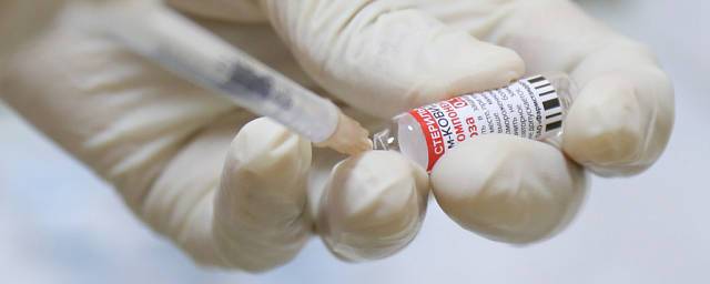 В Приморье проходит ревакцинация от коронавируса