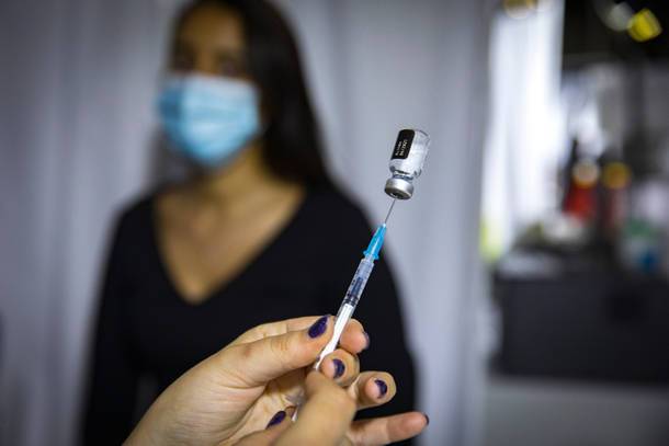 Израиль опустился на дно рейтинга по борьбе с эпидемией коронавируса
