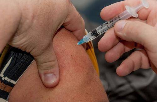 Латвия оценит риск тромбозов после прививки «Johnson@Johnson»
