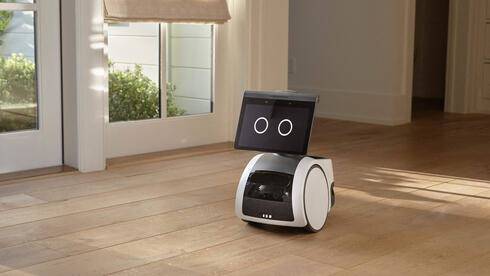 На сайте Amazon появились новые домашние роботы: все помнят, все умеют