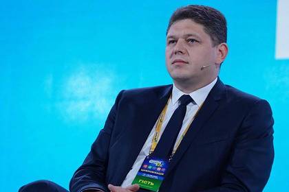 Главу миграционной службы Украины уволили из-за подозрений в коррупции