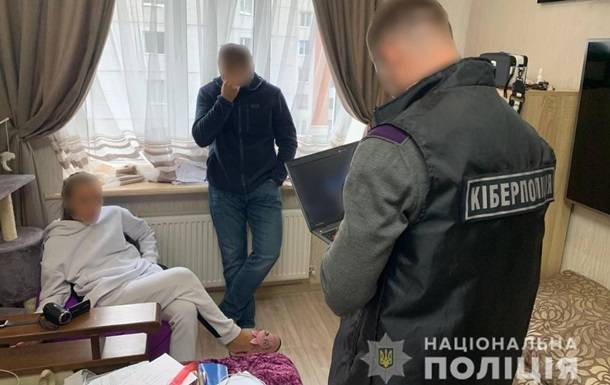 В Киеве задержали мошенников, торговавших COVID-сертификатами