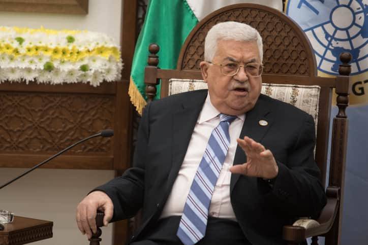 Белый дом отклонил просьбу о встрече Махмуда Аббаса с Байденом - СМИ и мира