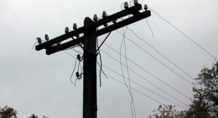 На Луганщине жители 15 населенных пунктов остались без электричества из-за непогоды
