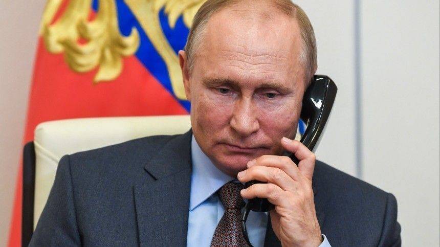Путин рассказал, есть ли у него мобильный телефон