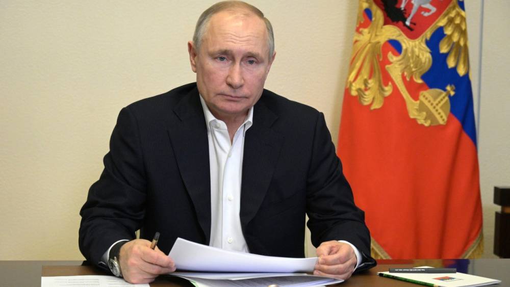 Президент Путин пообещал рассмотреть продление программы дальневосточной ипотеки