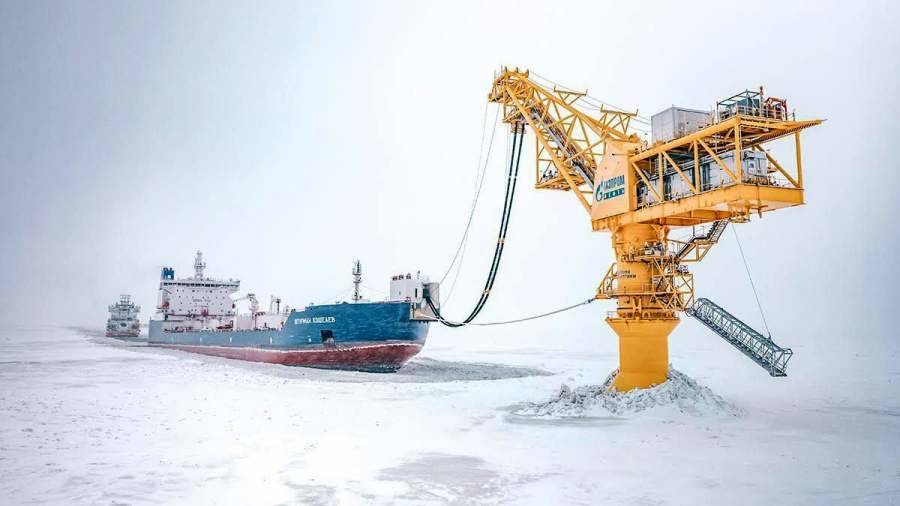 «Газпром нефть» заправит морские суда «зелёным» топливом